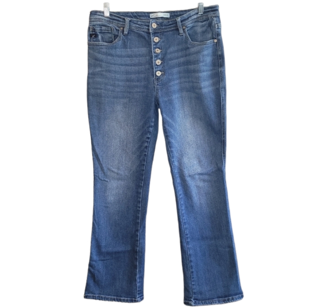 Kancan Flared Jeans Women's Size 31 Button Front Bellbottoms Baby Bells Flares